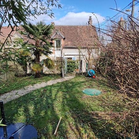 Вилла La Chaumiere De Chaumont Экстерьер фото